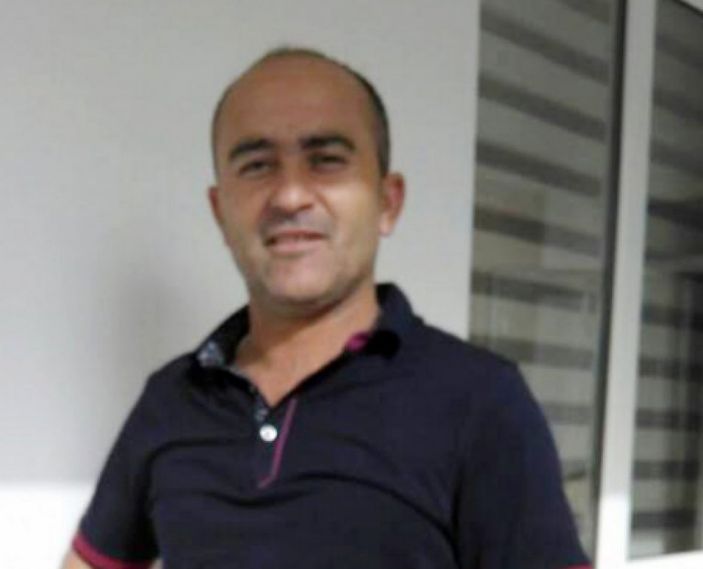 d Antalya'da inşaat işçisi araçta baygın bulundu