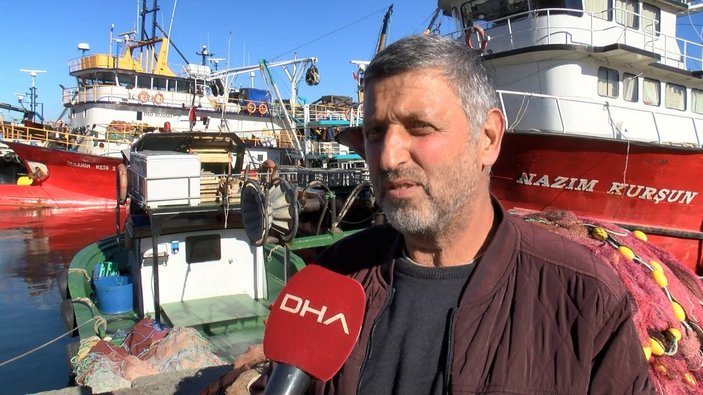 İstanbul'da etkili olan lodos balıkçıları vurdu