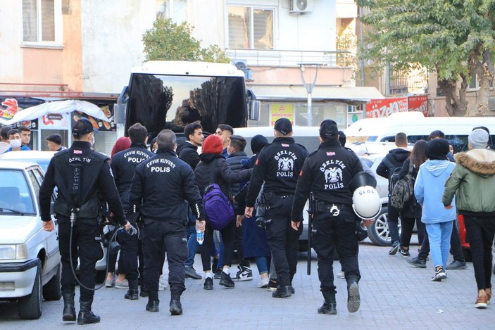 Şanlıurfa’da kuaför çalışanları ile öğrenciler arasında kavga: 10 gözaltı