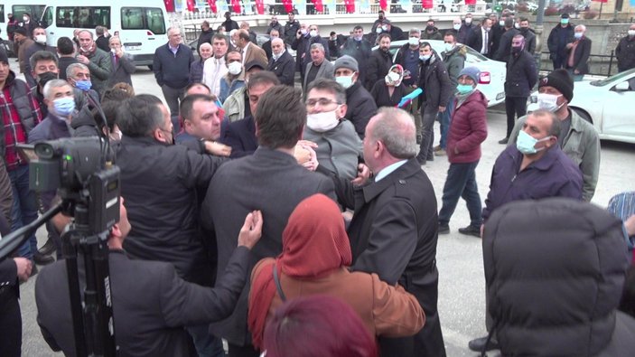 Meral Akşener’e yönelttiği 'başbakan' sorusu sonrası tartaklandı