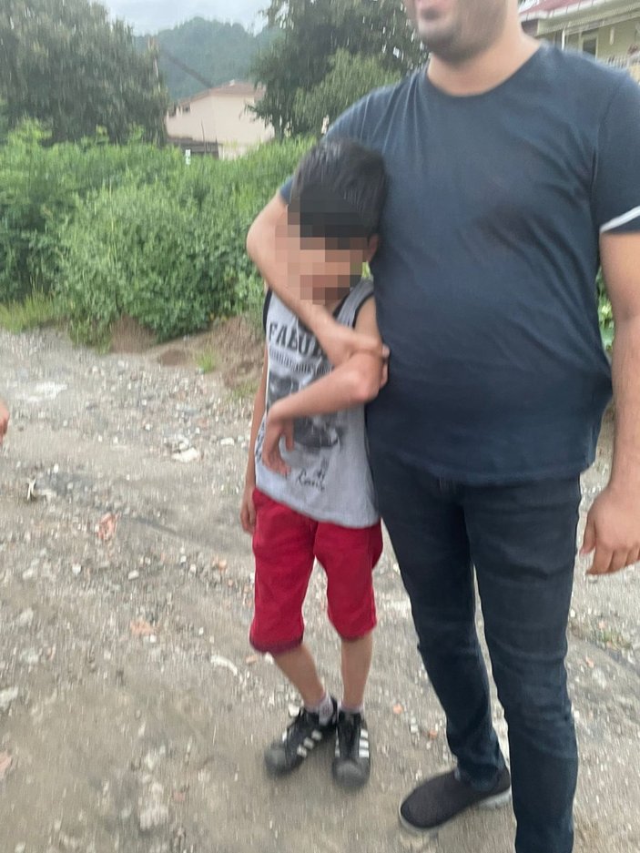 Ordu’dan çaldıkları araçla İstanbul’a gelen 3 çocuk yakalandı