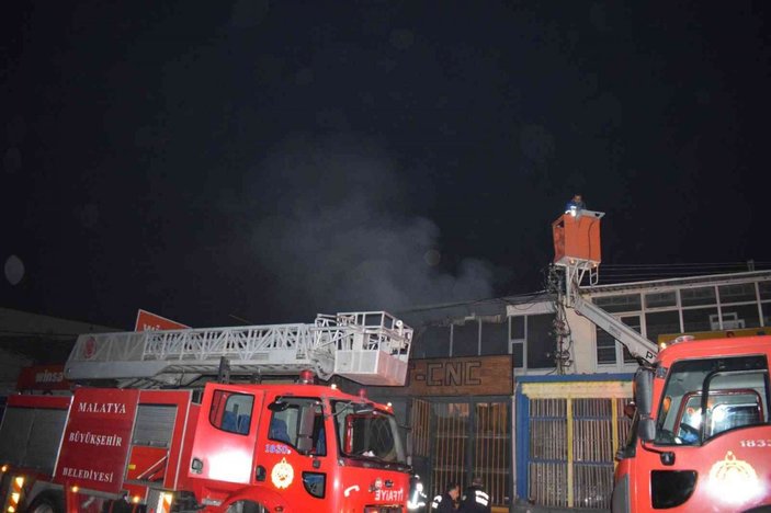 Malatya’da sanayi sitesinde yangın