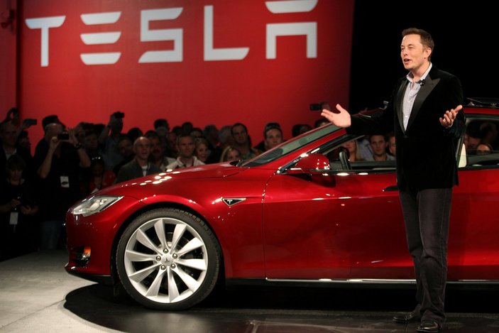 Elon Musk'tan Kongre'ye elektrikli araç çağrısı