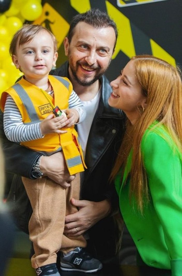 Ali Atay'dan gizemli paylaşım: Hazal Kaya hamile mi? 'Fiko'ya kardeş mi geliyor...'