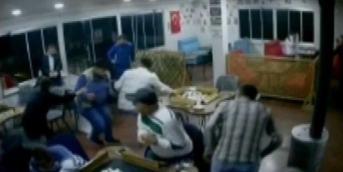 İstanbul'da askere gitmek için gün sayıyordu, okey masasında öldürüldü