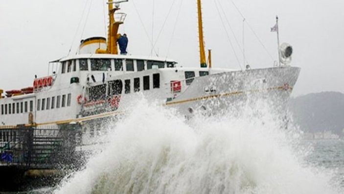 İstanbul'da bazı vapur seferleri iptal edildi