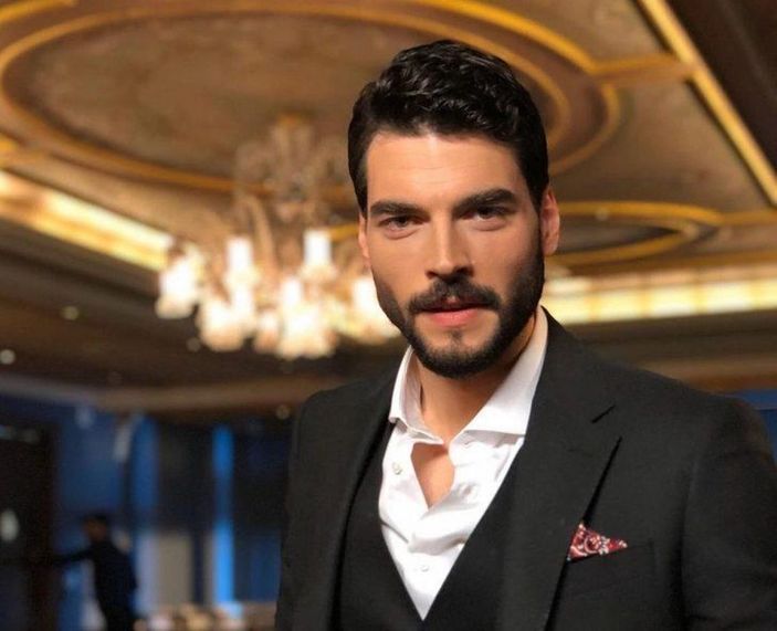 Kaderimin Oyunu'nun yıldızı Akın Akınözü'nün kilolu haline bakın! Tam 50 kilo vermiş...