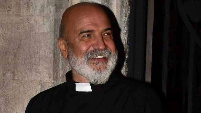 Bir Zamanlar Çukurova'ya bomba bir isim geliyor! Yer yerinden oynayacak...