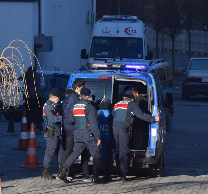 Konya’da, sosyal medya dolandırıcılarına operasyon