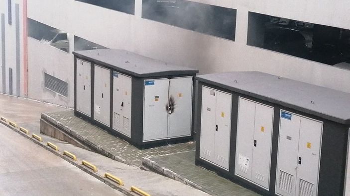 i Kocaeli'nde elektrik trafosu patladı