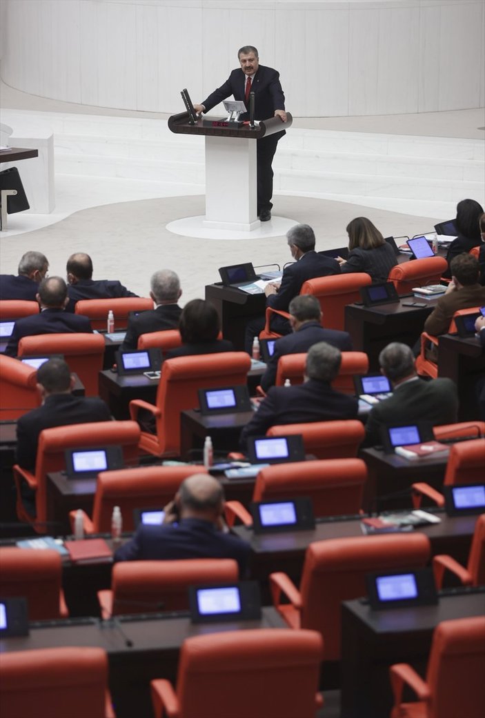 Fahrettin Koca Meclis'te açıklamalarda bulundu