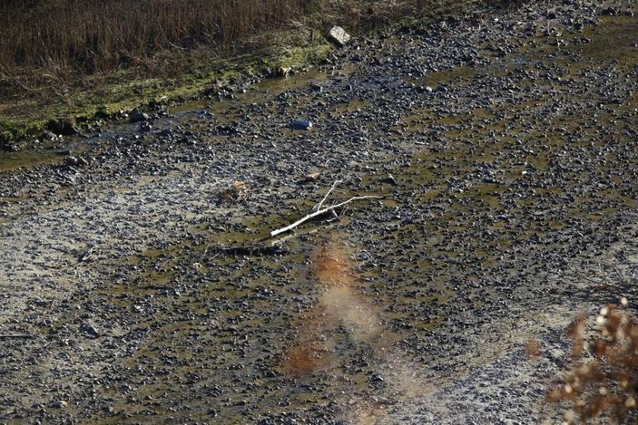 i Gümüşhane Torul Baraj Gölü'nde su seviyesi çekilmeye başladı