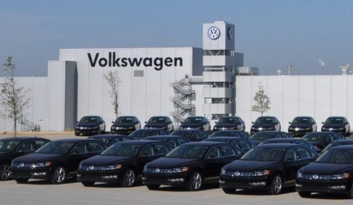 Volkswagen kasım ayındaki araç teslimatında zarara uğradı