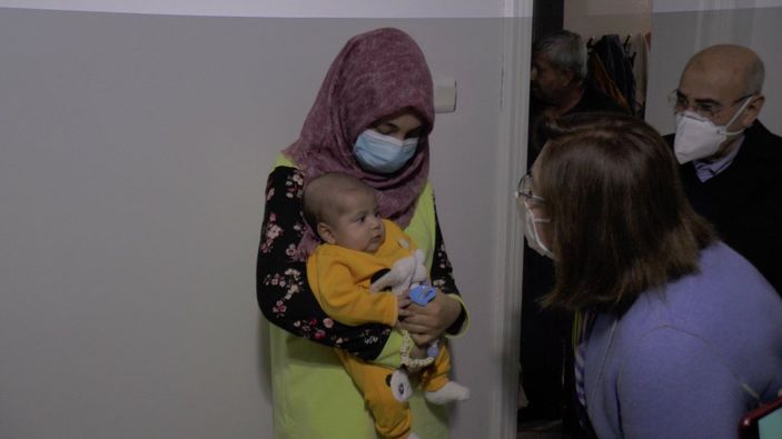 i Baba şiddetine maruz kalan Cihan bebek ilk kez görüntülendi