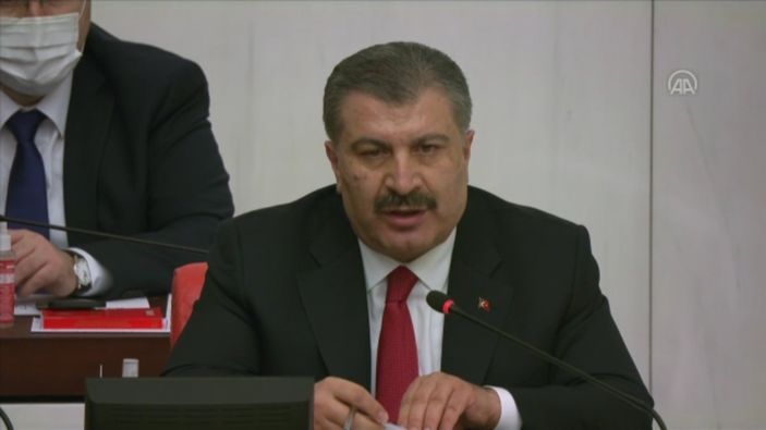 Fahrettin Koca: Omicron Türkiye'de görüldü