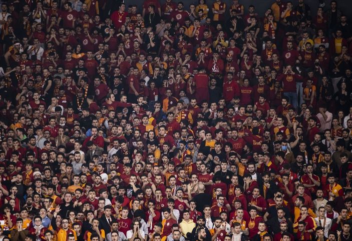 Fenerbahçe deplasmanda Galatasaray'ı 86-76 yendi