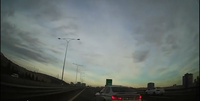 i Ankara'da trafiği tehlikeye atan makas kamerada
