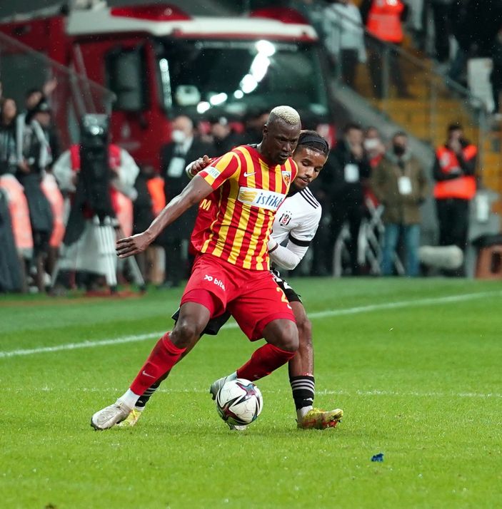 Mame Thiam: Yorum yapmak çok zor