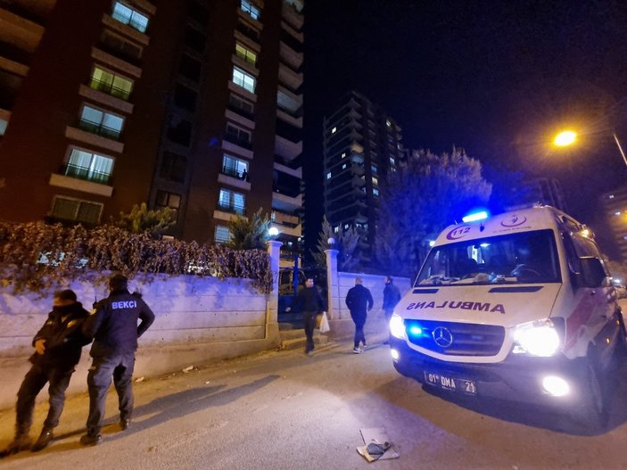 Adana'da dün barıştığı eşini pompalı tüfekle vurarak öldürdü