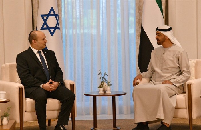 İsrail Başbakanı tarihte ilk kez BAE'yi ziyaret etti