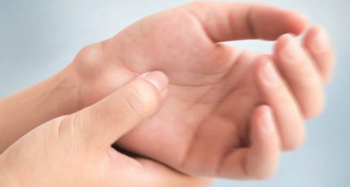 El bileğinizi kontrol edin: Ganglion kisti nedir, nasıl anlaşılır?