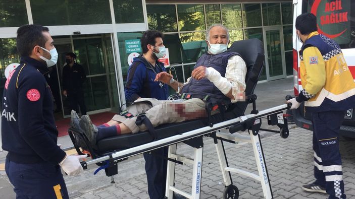 Ankara'da odun keserken kolunu kesti