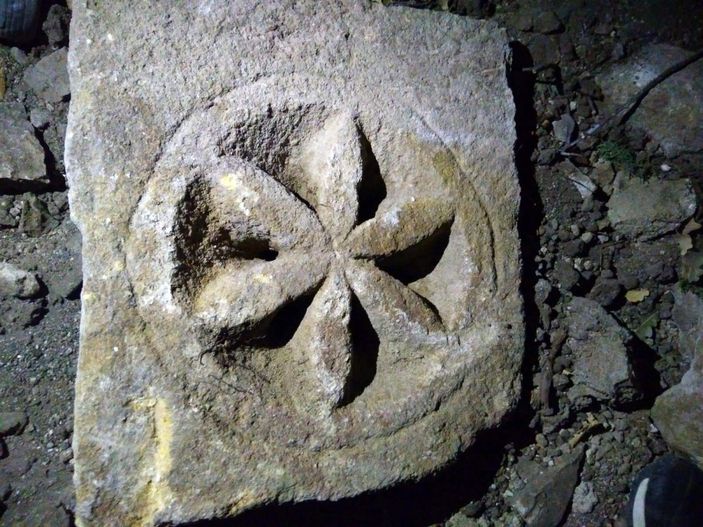 i Gümüşhane’de kaçak kazılar, Güneş Tapınağı’nı ortaya çıkardı