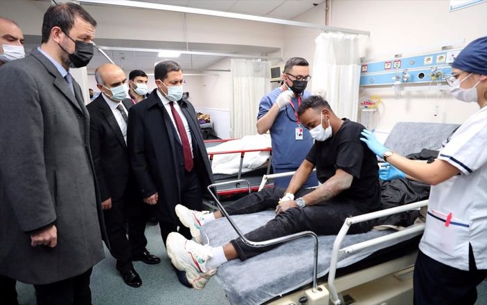 a Amasya'da yolcu otobüsü devrildi