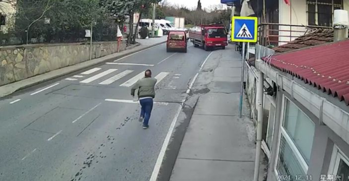 d Arnavutköy sokaklarında hırsız kovalamacısı