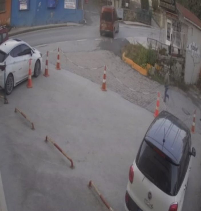 d Arnavutköy sokaklarında hırsız kovalamacısı