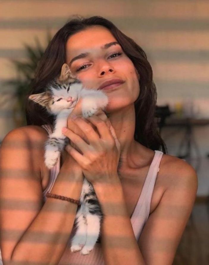 Yargı'nın Ceylin'i Pınar Deniz'in güzelliği ile baş döndüren ablası Huri