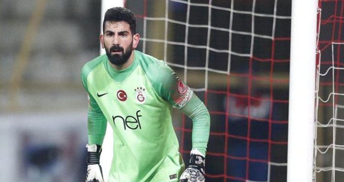 Galatasaray'da Muslera'nın yerine İsmail Çipe