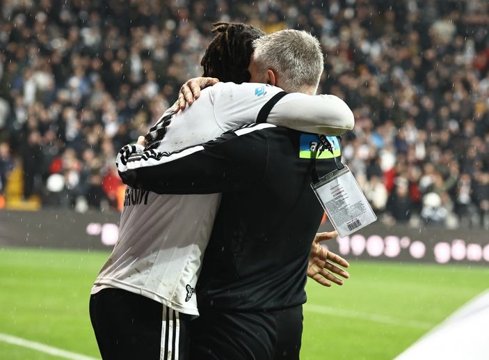 i Beşiktaş'ta Önder Karaveli'nin aylık maaşı 8 bin TL