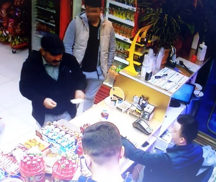 i Sahte içkiden ölümler artıyor