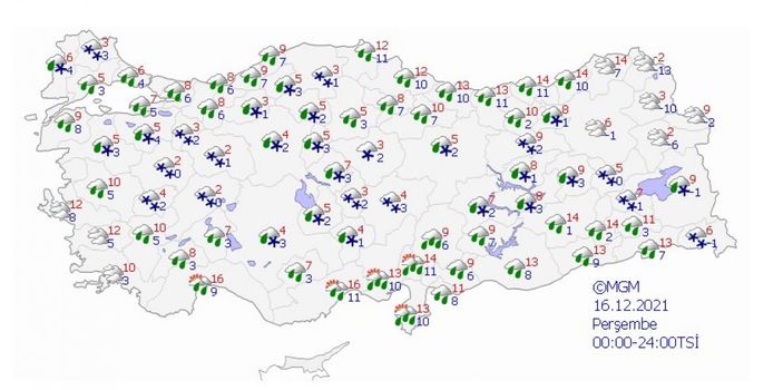 İstanbul'a ilk kar düştü