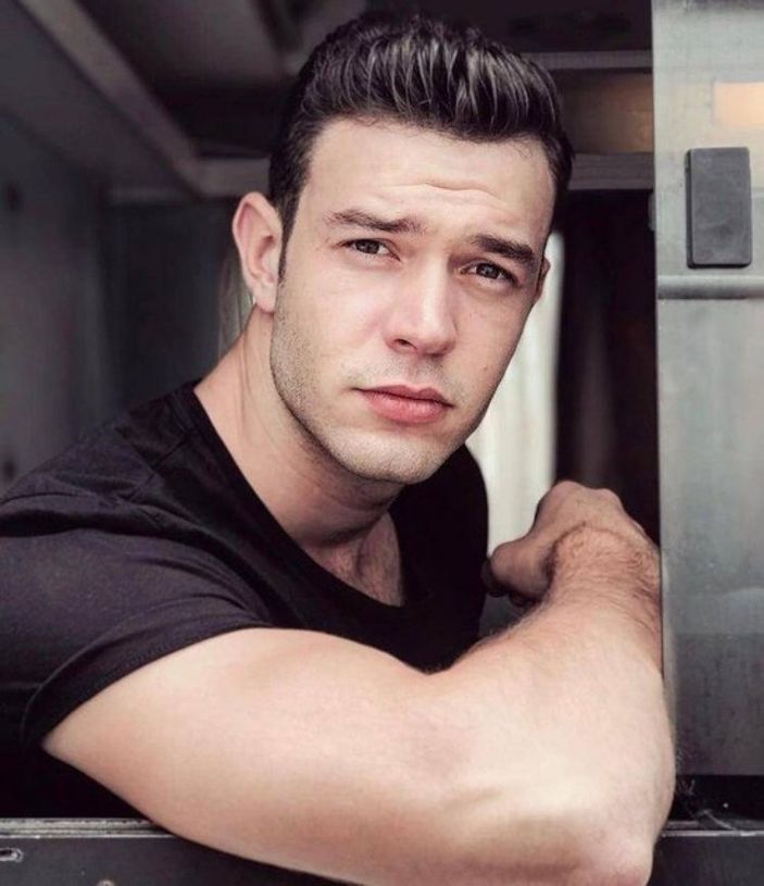 Baht Oyunu'nun yıldızı Aytaç Şaşmaz'dan bomba anlaşma! Bakın hangi projeyle el sıkıştı