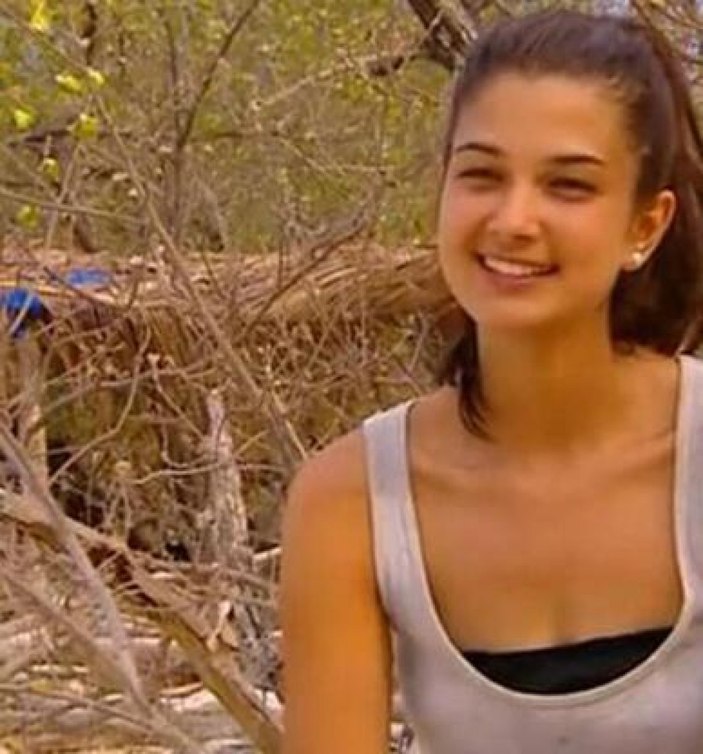 İnanması zor ama gerçek! Burak Özçivit'in eski aşkı bakın hangi Survivor yarışmacısı çıktı