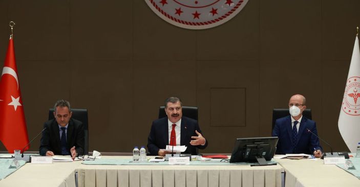 Fahrettin Koca'dan Bilim Kurulu sonrası açıklama