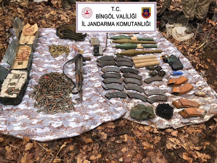 d Bingöl’de, PKK’ya ait mühimmat ele geçirildi