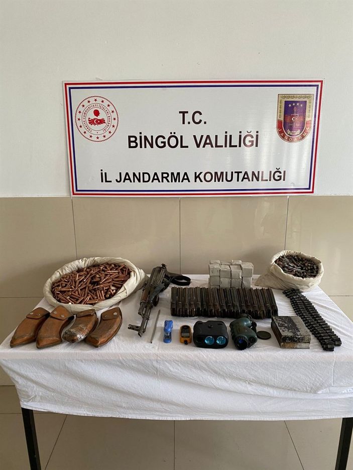 d Bingöl’de, PKK’ya ait mühimmat ele geçirildi