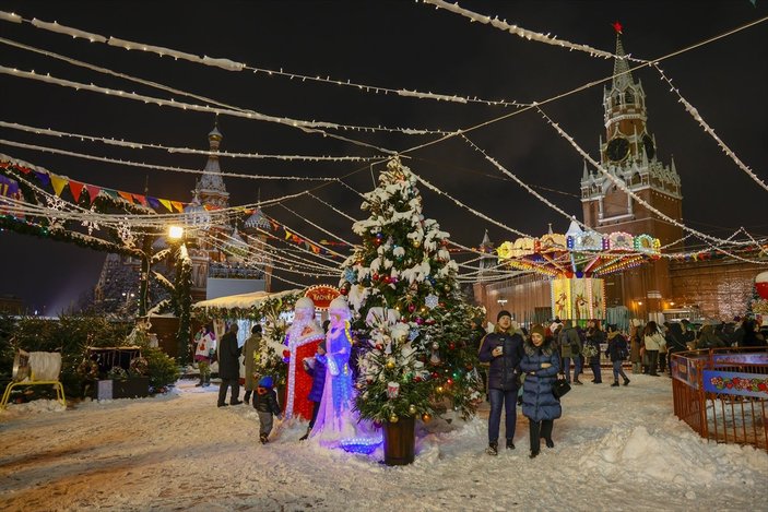 Moskova'da Noel hazırlıkları tamamlandı