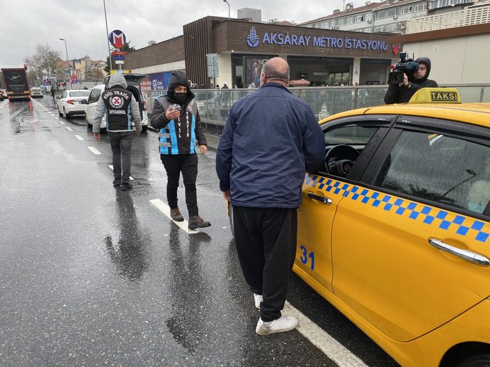İstanbul'da taksimetre açmayan sürücülere ceza yağdı
