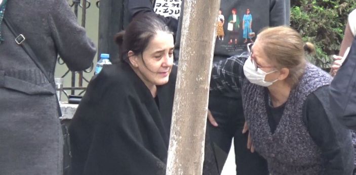 i Aydın'da emekli polis vurulmuş halde bulundu