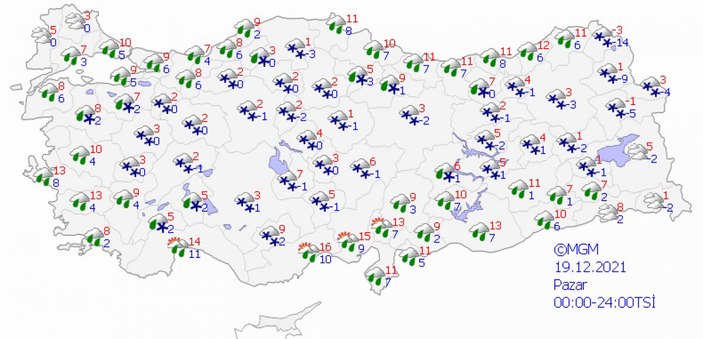 Ankara'da kar yüksek ilçeleri beyaza bürüdü