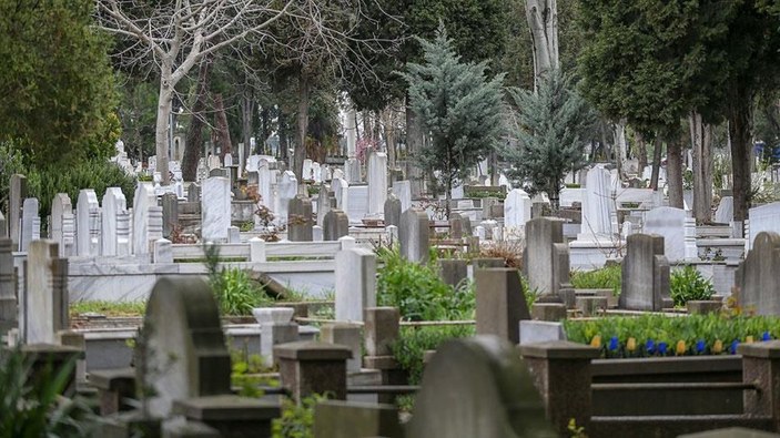 İstanbul'un yeni boş mezar yeri tarifesi belli oldu