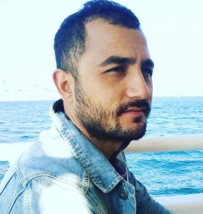 d Zeytinburnu’nda elindeki sopa ile ön kesip saldırdı