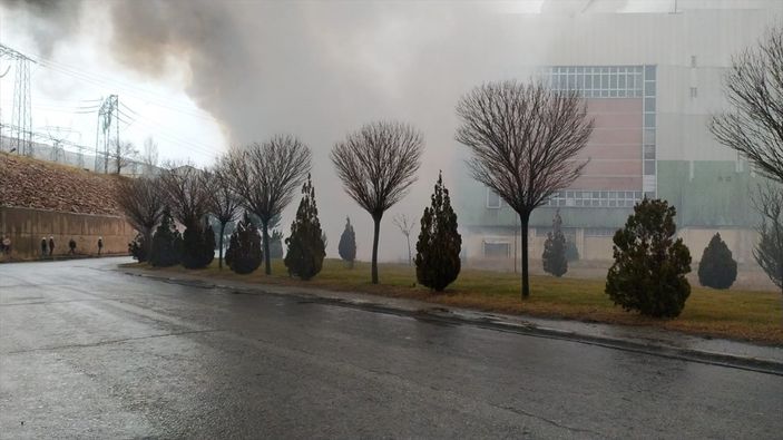 a Sivas'taki termik santralde çıkan yangın söndürüldü