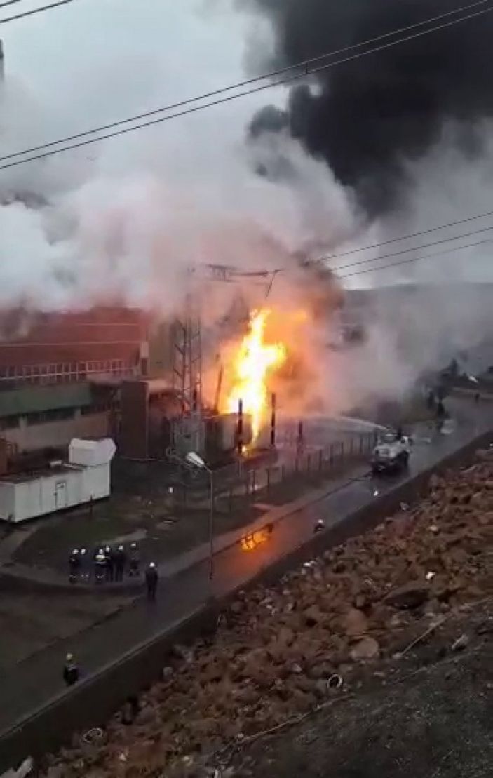 d Sivas'taki termik santralde çıkan yangın söndürüldü