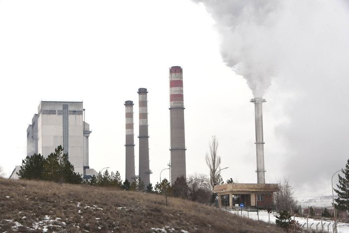 d Sivas'taki termik santralde çıkan yangın söndürüldü