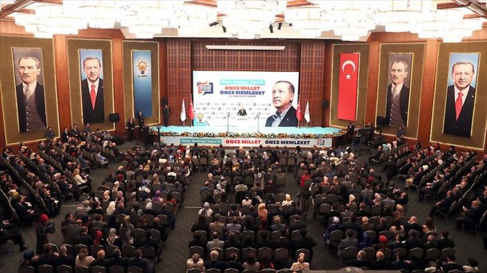 Cumhurbaşkanı Erdoğan, belediye başkanlarıyla kampa giriyor